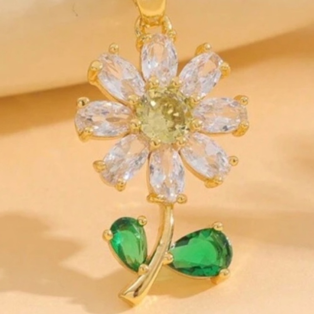 Cubic Zirconia Flower Necklace